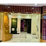 Oyo Townhouse 156 Rose Hotel Apartments